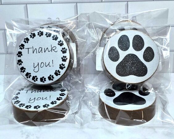 Thank-you chocolate Oreos